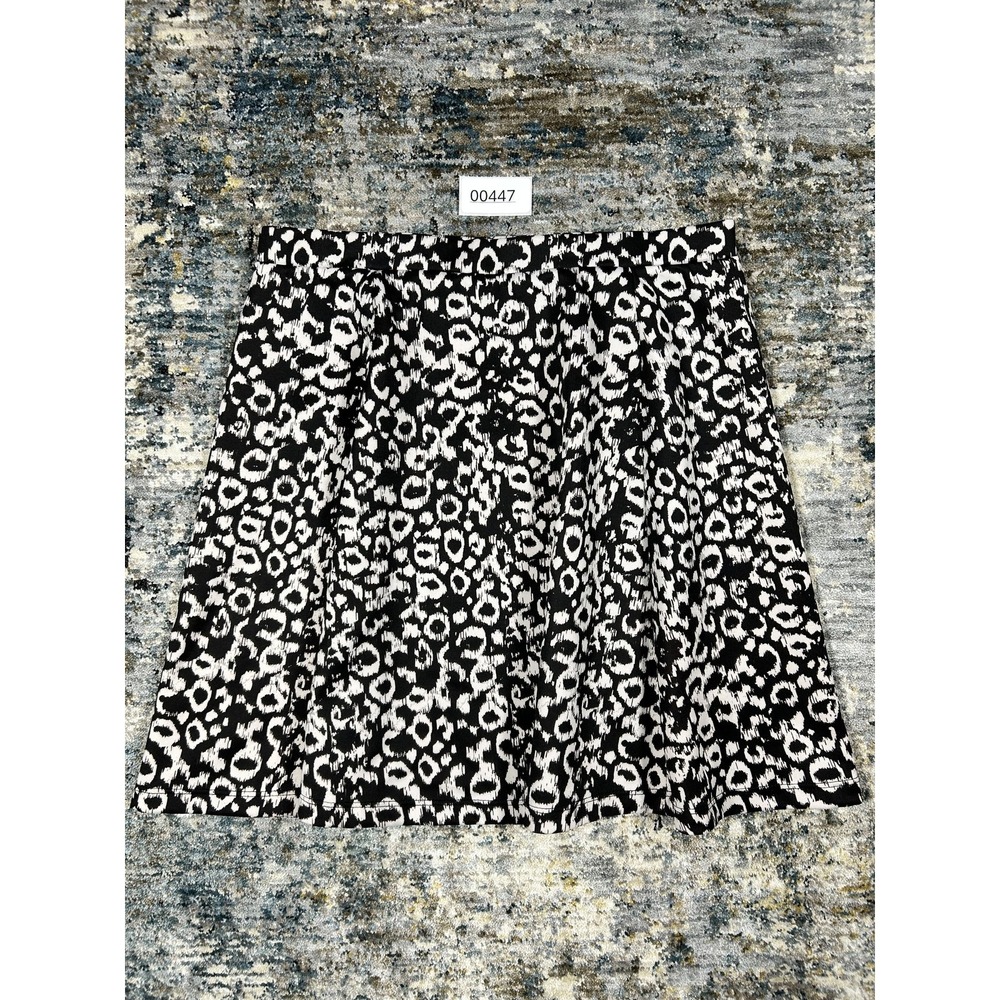 Lily Rose Black White Leopard Print Mini Skirt Medium Contemporary Stretchy
